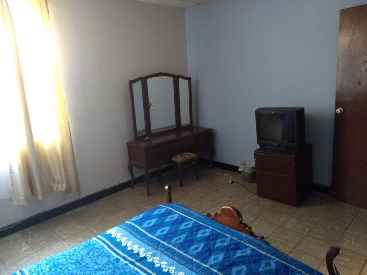 Quarto em Acomodações Particulares Alcobas Cerca Al Exito San Fernando *