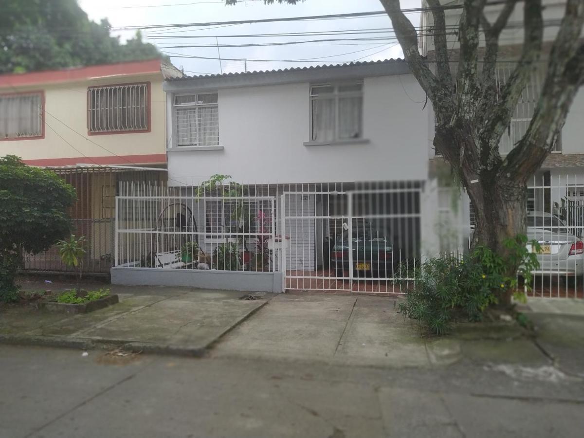 Alcobas Cerca Al Exito San Fernando Homestay